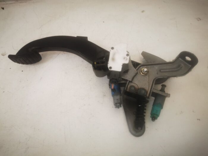 Pedal embrague Renault Scenic II
