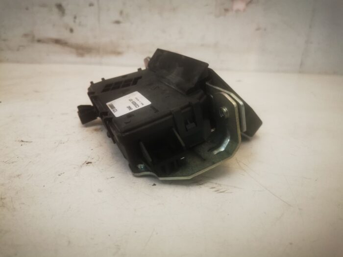 Cerradura portón maletero Opel Astra H 2006