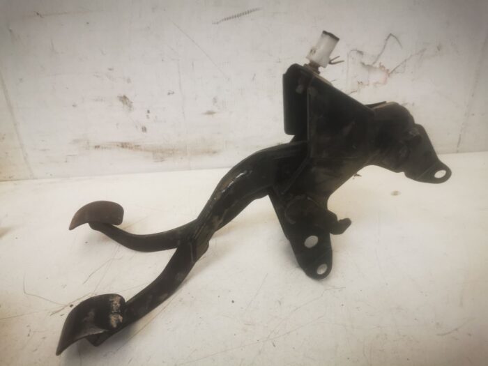 Pedal embrague y freno Citroën C15