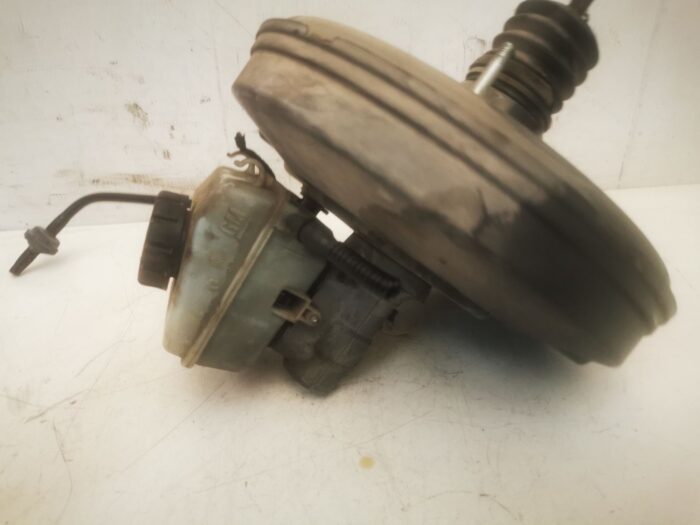Servofreno con bomba y depósito expansión Opel Astra H 2006