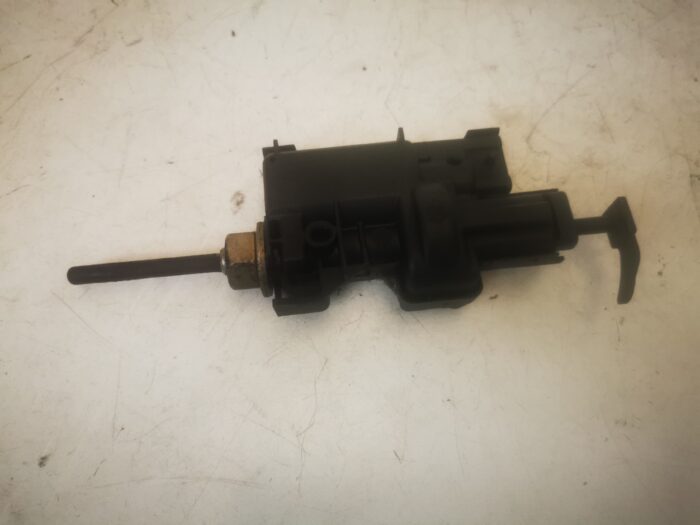 Motor tapa combustible Renault Scenic II