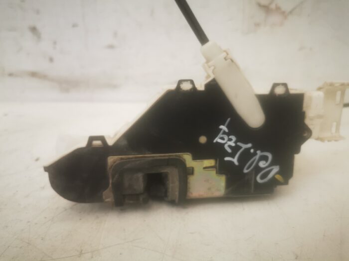 Cerradura puerta delantera izquierda Peugeot 407 2006