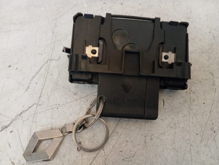Centralita conmutador arranque con tarjeta Renault Scenic II