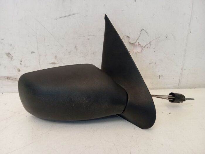 Retrovisor derecho manual Ford Fiesta 2000