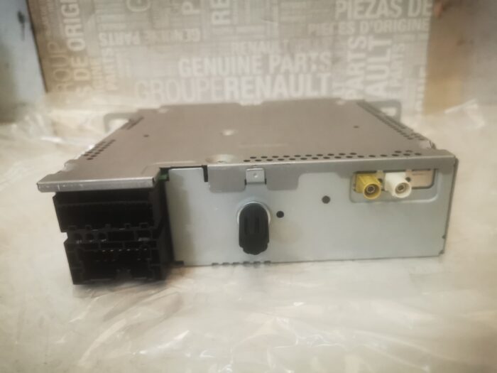 Auto radio nueva original Renault varios modelos
