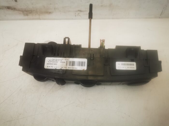 Mando calefaccion Mercedes Sprinter 3.5T furgon cerrado 2012