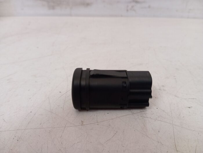 Botón luz antiniebla Ford Fiesta IV 2000