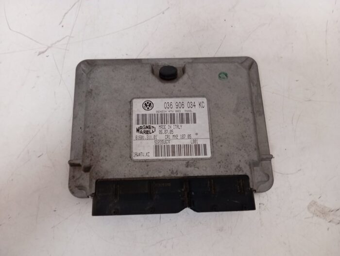 Centralita motor UCE Seat Ibiza III 6L 2003 gasolina