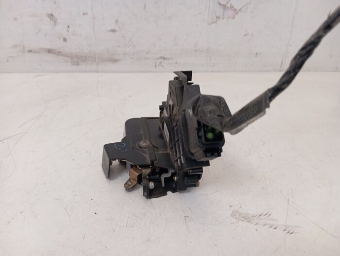 Cerradura puerta delantera derecha Ford Focus C-max 2004