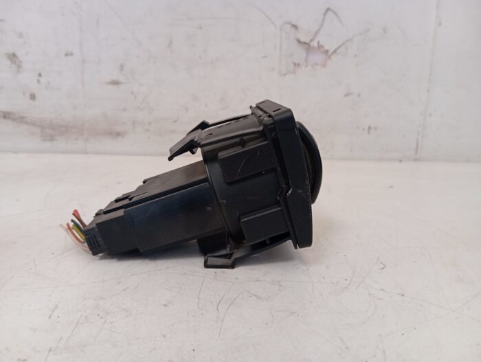 Mando luces Ford Focus C-max 2004