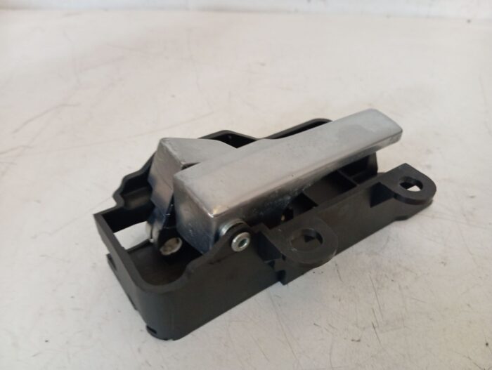 Maneta interior trasera izquierda Ford Focus C-max 2004