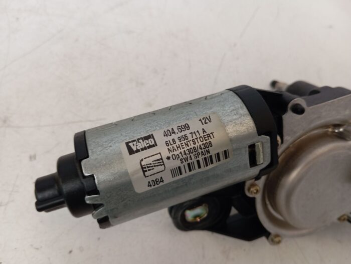 Motor limpiaparabrisas trasero Seat Ibiza III 6L 2003