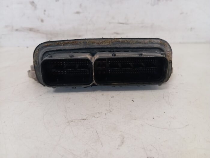 Centralita motor UCE Opel Corsa D 2006