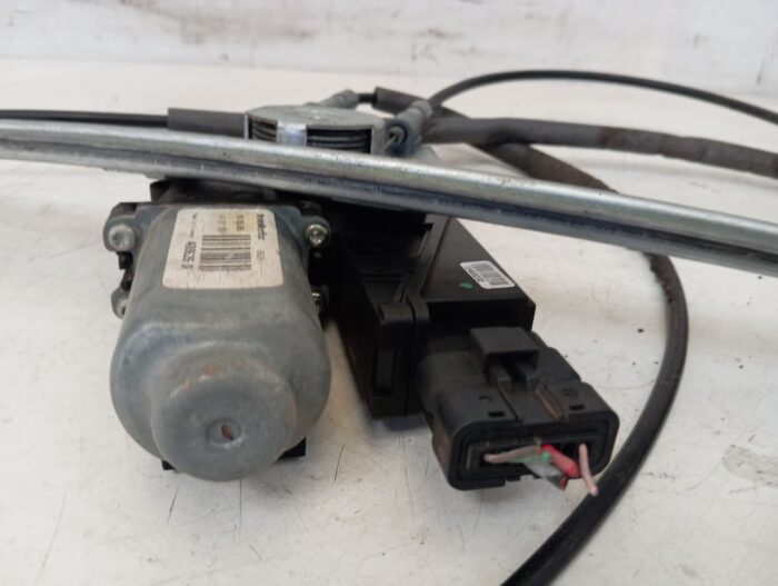 Elevalunas delantero izquierdo con motor Renault Espace IV 2005