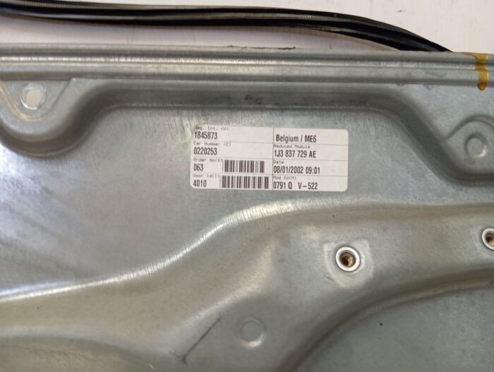 Elevalunas delantero izquierdo Volkswagen Golf IV 3 puertas 2000