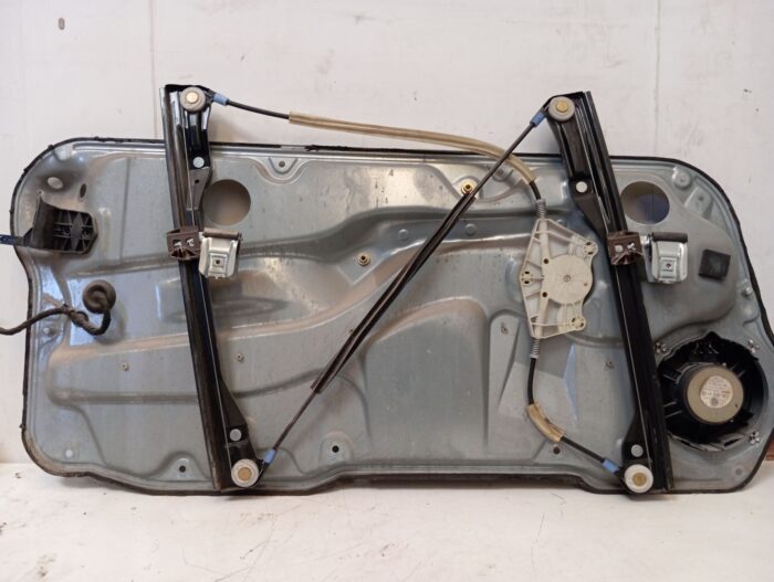 Elevalunas Delantero Derecho Volkswagen Golf IV 2002