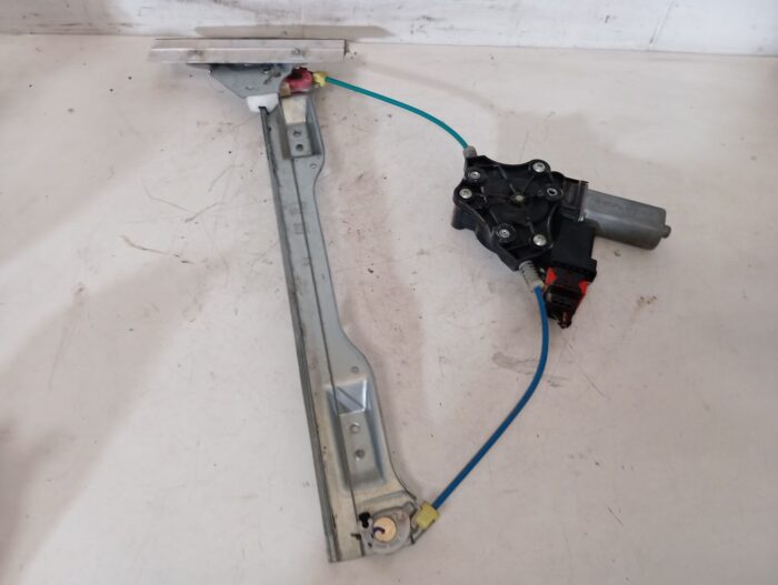 Elevalunas Delantero izquierdo Opel Corsa D 2007 3p