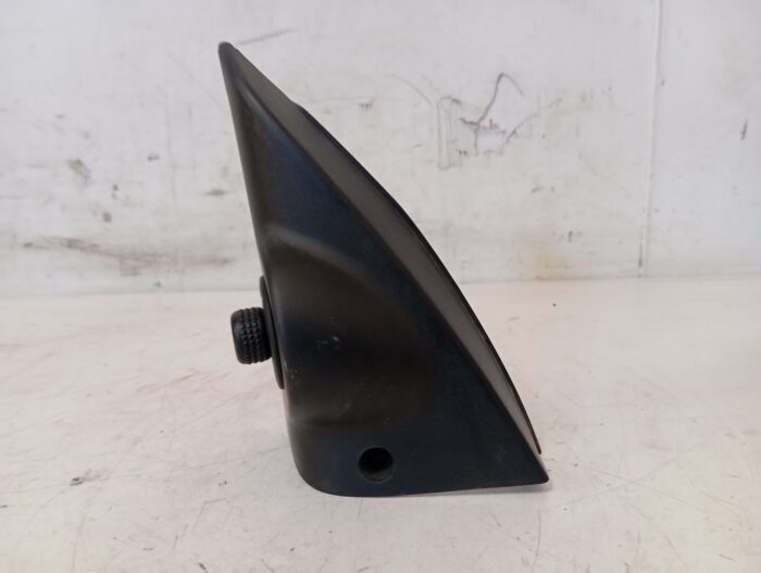 Moldura interior izquierda retrovisor con mando retrovisor Ford Mondeo III 2002 Diésel