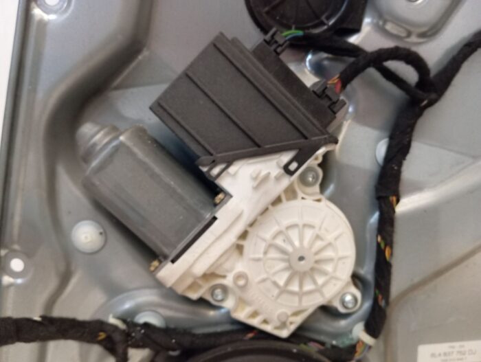 Elevalunas Delantero Derecho Seat Ibiza III 2004