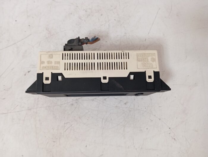 Pantalla Multifuncion Opel Astra G Sedán 1998