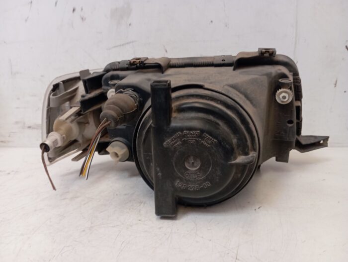 Faro delantero izquierdo Audi 80 1994