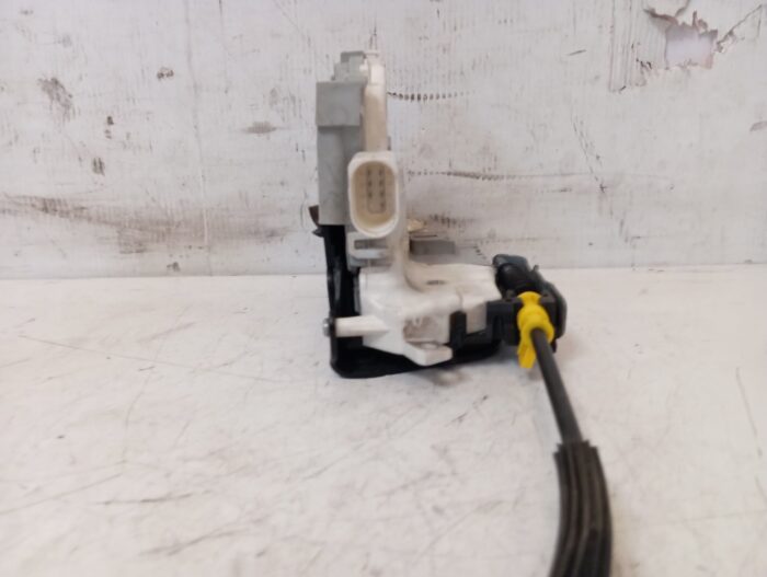 Cerradura delantera izquierda Audi A3 (8VA) Audi A1 (8XA) varios modelos