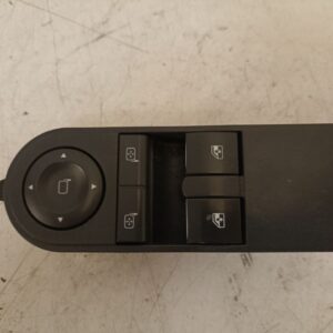 Mando botonera elevalunas delantero izquierdo Opel Astra H