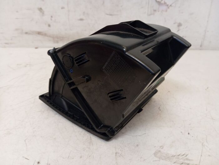 Cenicero Trasero Skoda Superb II 2011