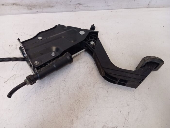 Pedal Embrague Mercedes Sprinter 330 CDI 2012