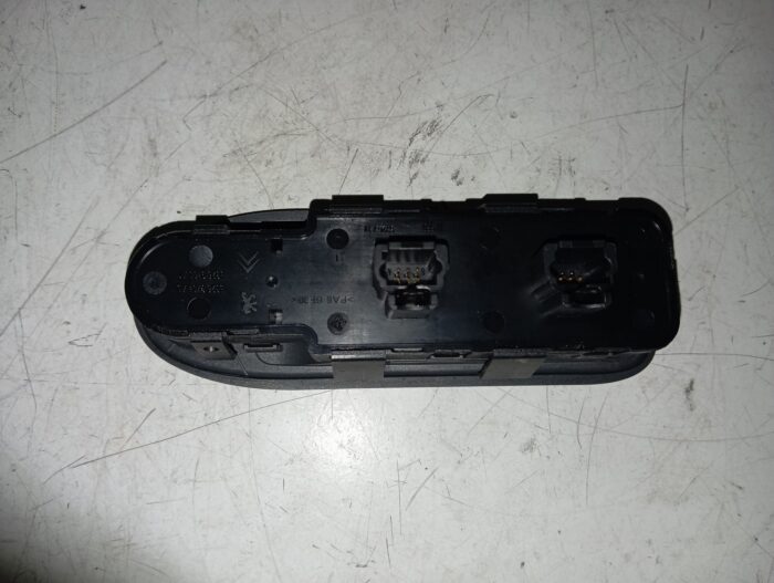 Mando Elevalunas Delantero Izquierdo Citroen C5 II 2004