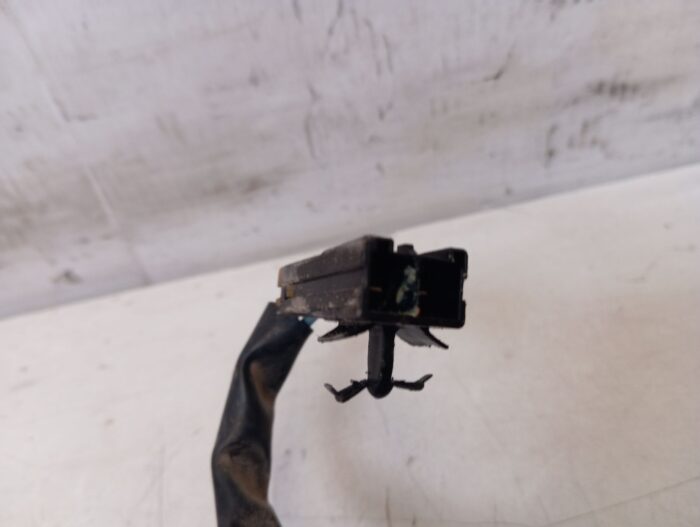 Elevalunas delantero derecho Nissan Terrano II 1996 con motor