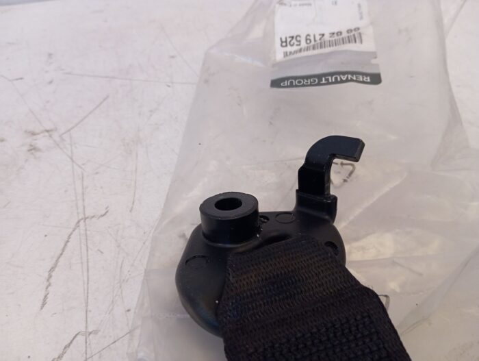Enganche cinturón trasero izquierdo Renault Kangoo II Scenic III