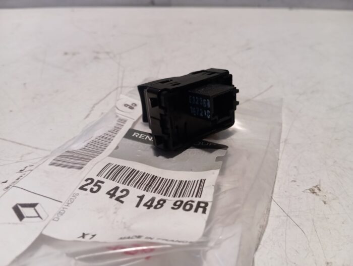 Interruptor elevalunas Renault varios modelos nuevo original