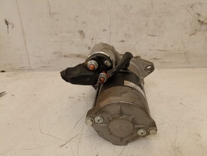 Motor de arranque Nissan Almera (N16) 2001