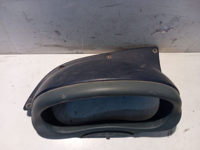 Visera cuadro instrumentos Renault Kangoo I