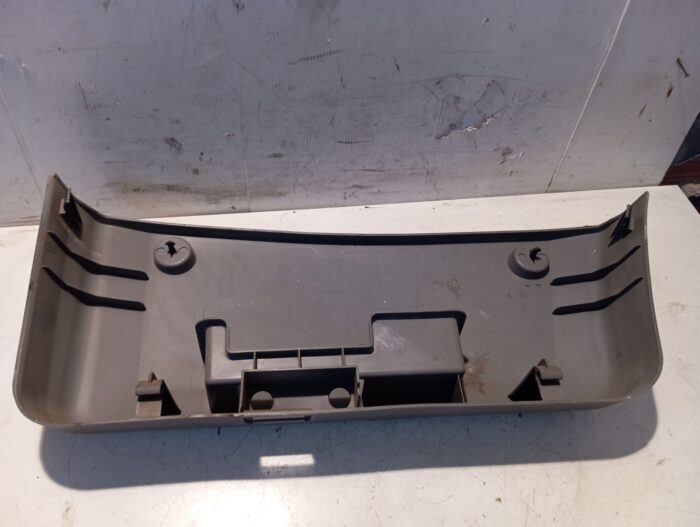 Guarnecido Puerta Delantera Derecha Mercedes Sprinter 3,5T 2011