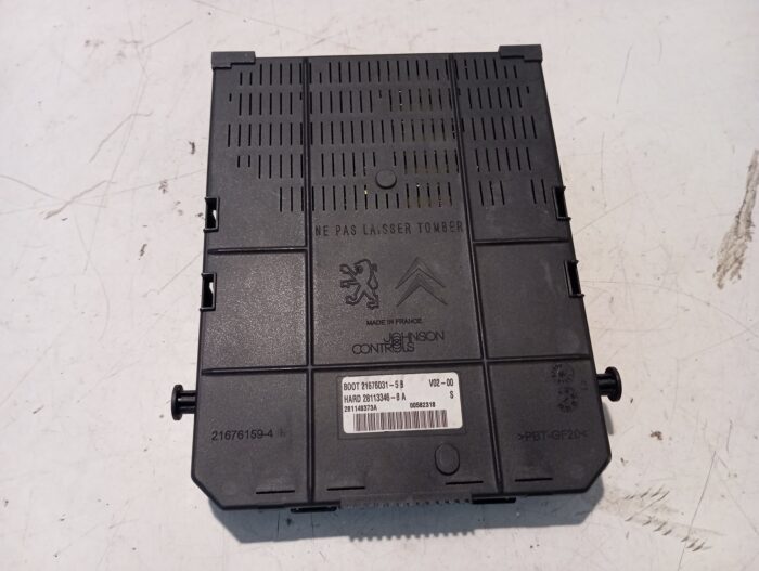 Caja Reles Fusibles Peugeot 307 2006