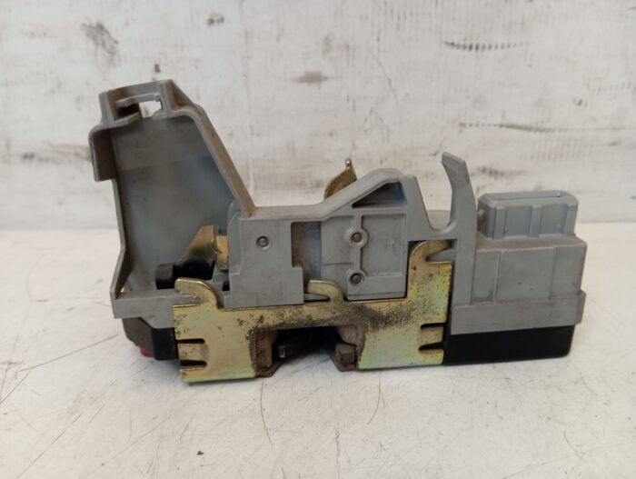 Cerradura trasera derecha Peugeot 307