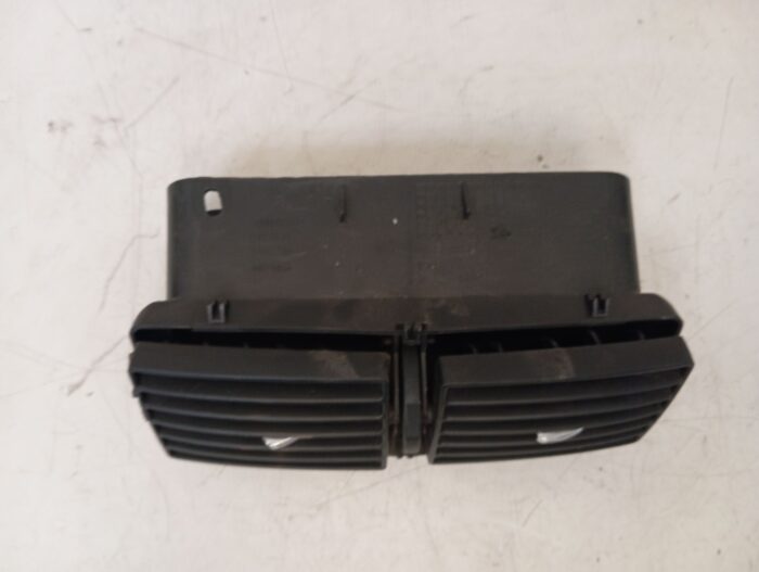 Rejilla Aireadora Peugeot 307 2005