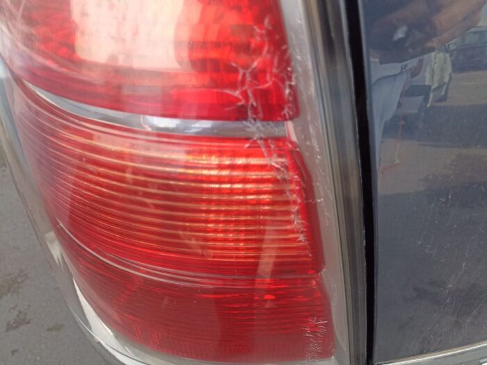 Piloto trasero izquierdo Opel Zafira B 2007