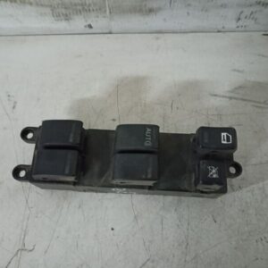 Botonera elevalunas delantero izquierdo Nissan Almera II N16 2002