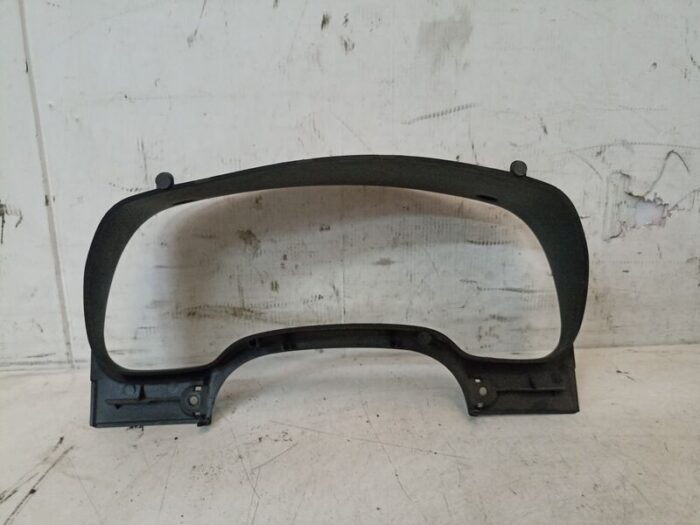 Moldura cuadro de instrumentos Opel Astra G 1998