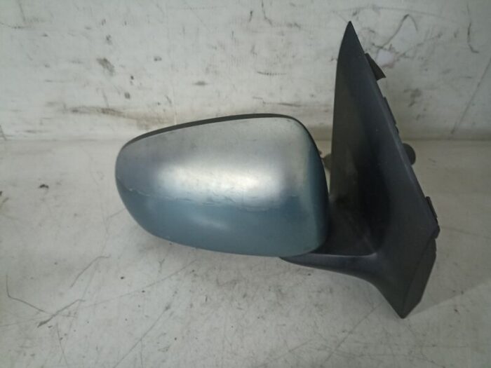 Retrovisor derecho Nissan Almera Tino 2002 gris
