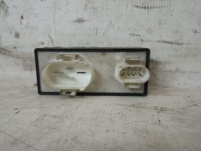 Caja precalentamiento Seat Ibiza II (6K) 1997