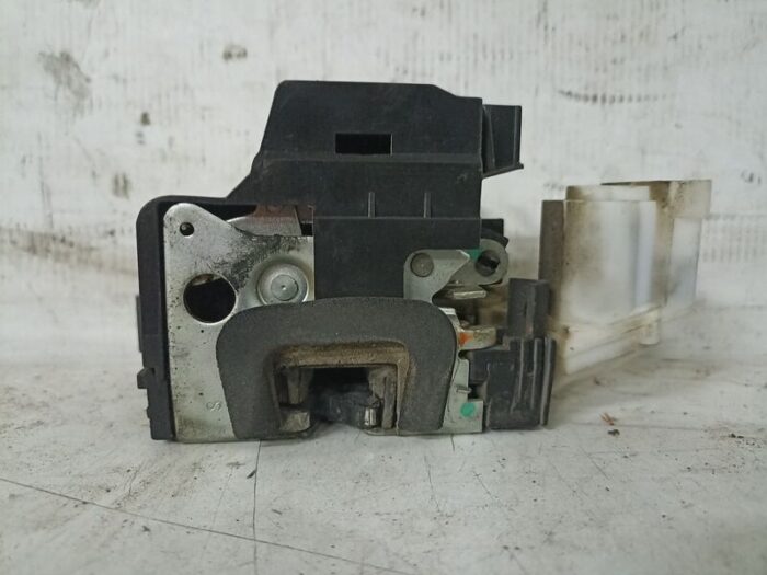 Cerradura puerta delantera izquierd Fiat Dobló (223) 2007