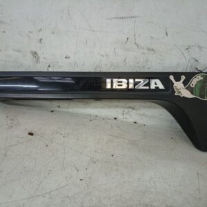 Moldura trasera logo marca Seat Ibiza II (6K) 1997