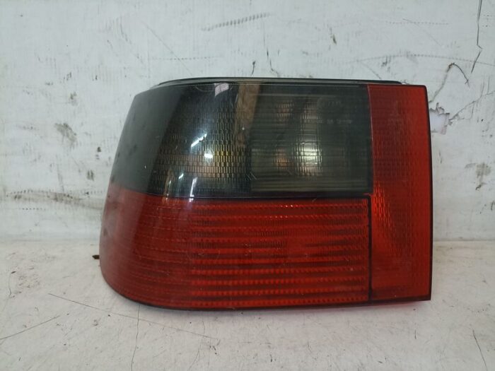 Piloto Trasero Izquierdo Seat Ibiza II 1997 efecto ahumado
