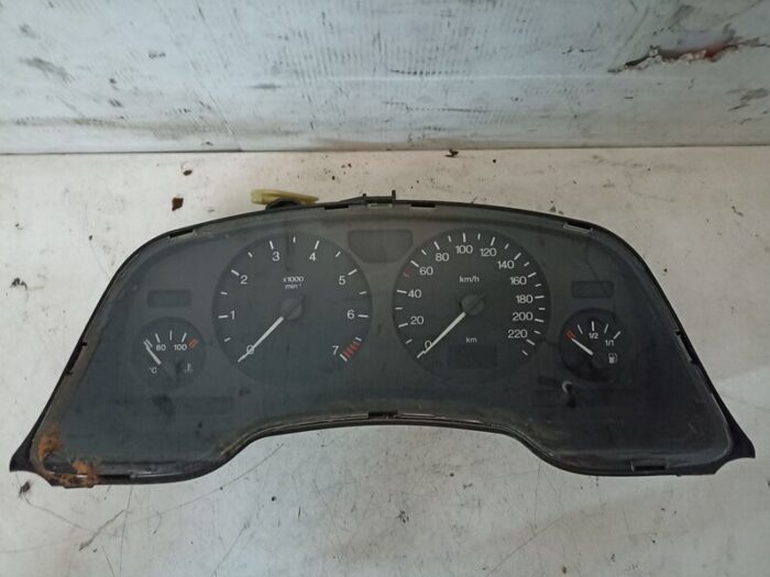Cuadro Instrumentos Opel Zafira A 2004 gasolina