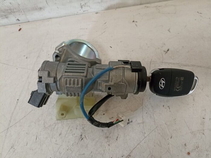 Conmutador de arranque antirrobo con llave Hyundai i20 Active 2019