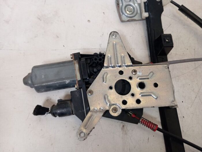 Elevalunas delantero derecho Volkswagen Lupo 2000